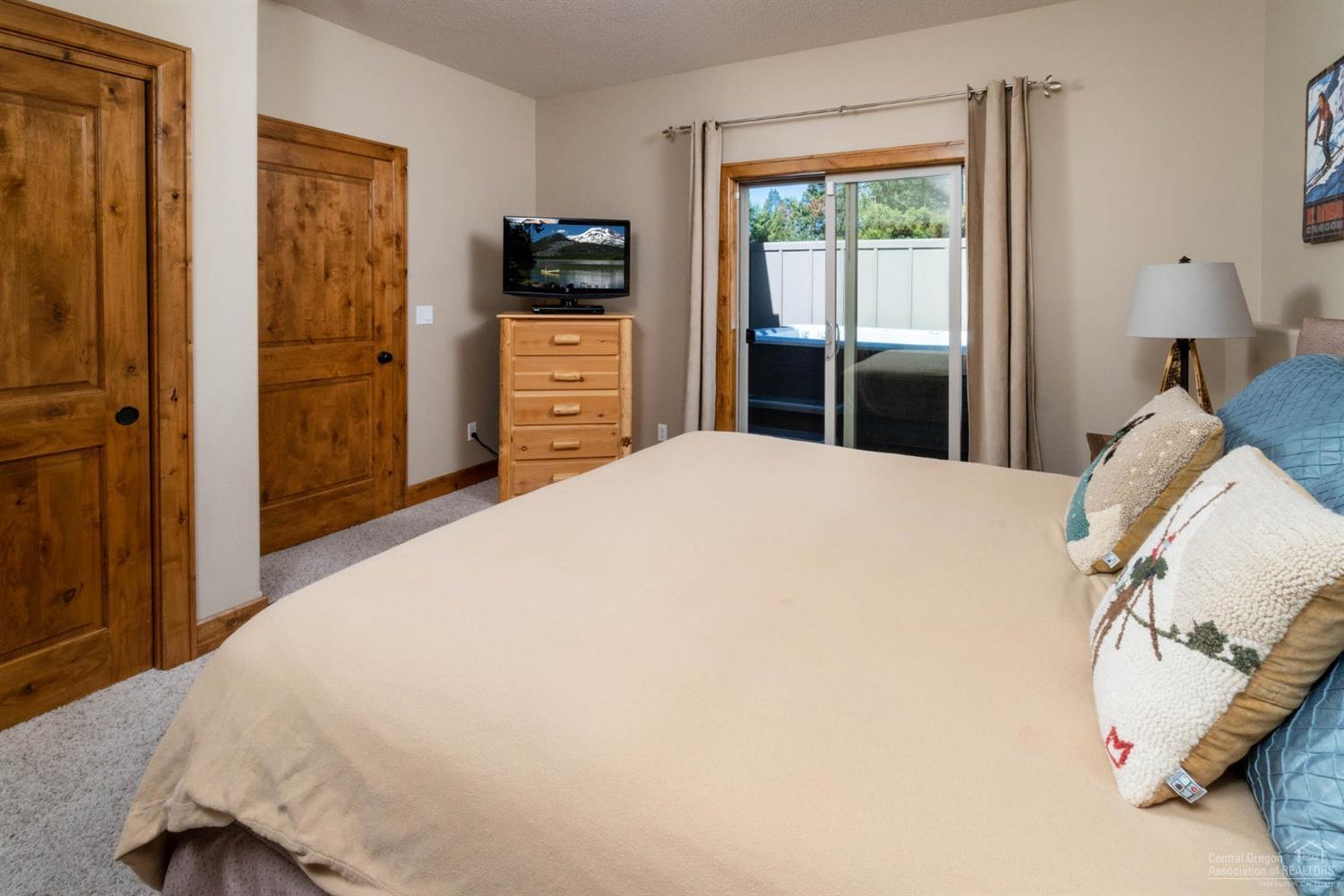 Fairway Crest Village - Residential