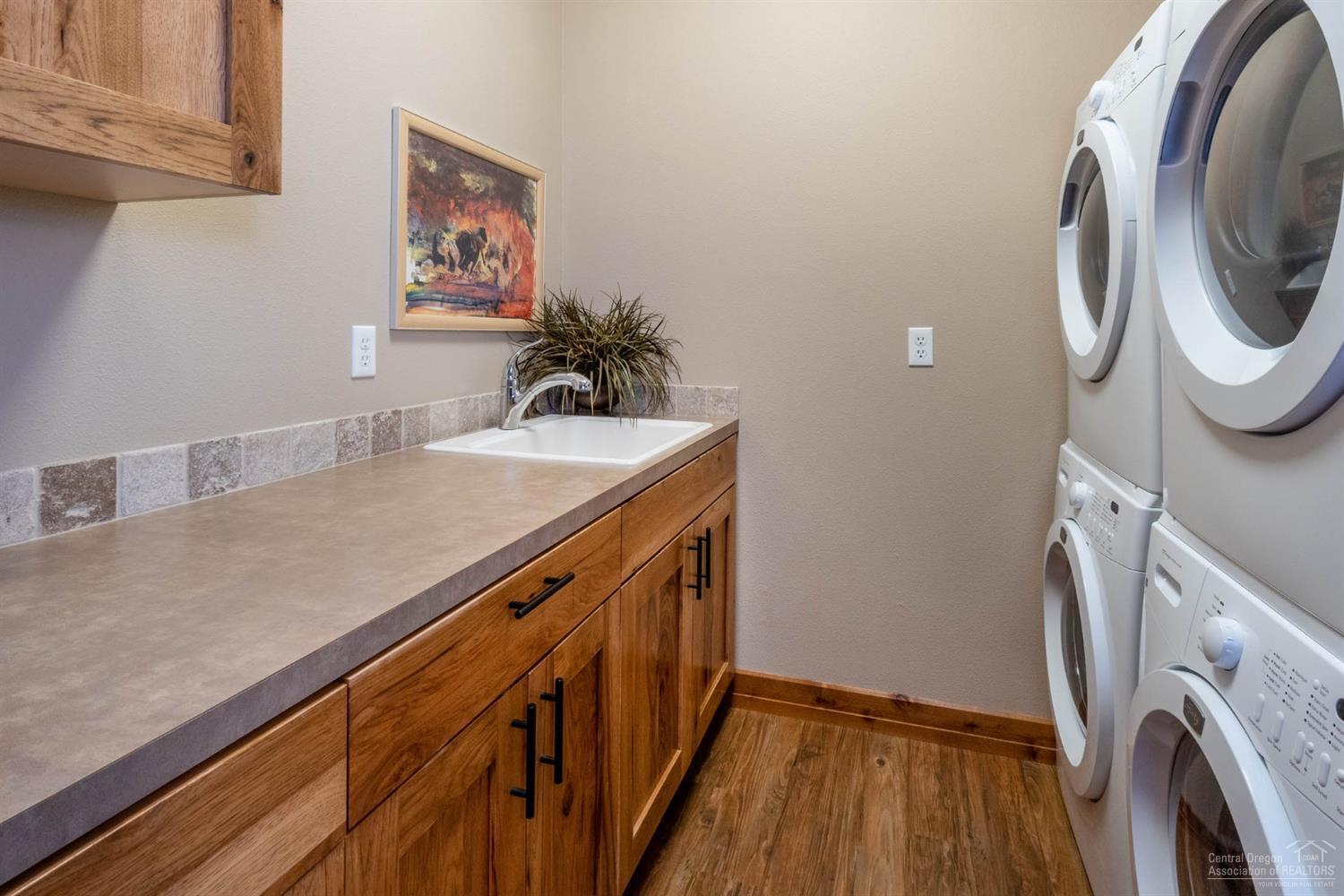 Fairway Crest Village - Residential