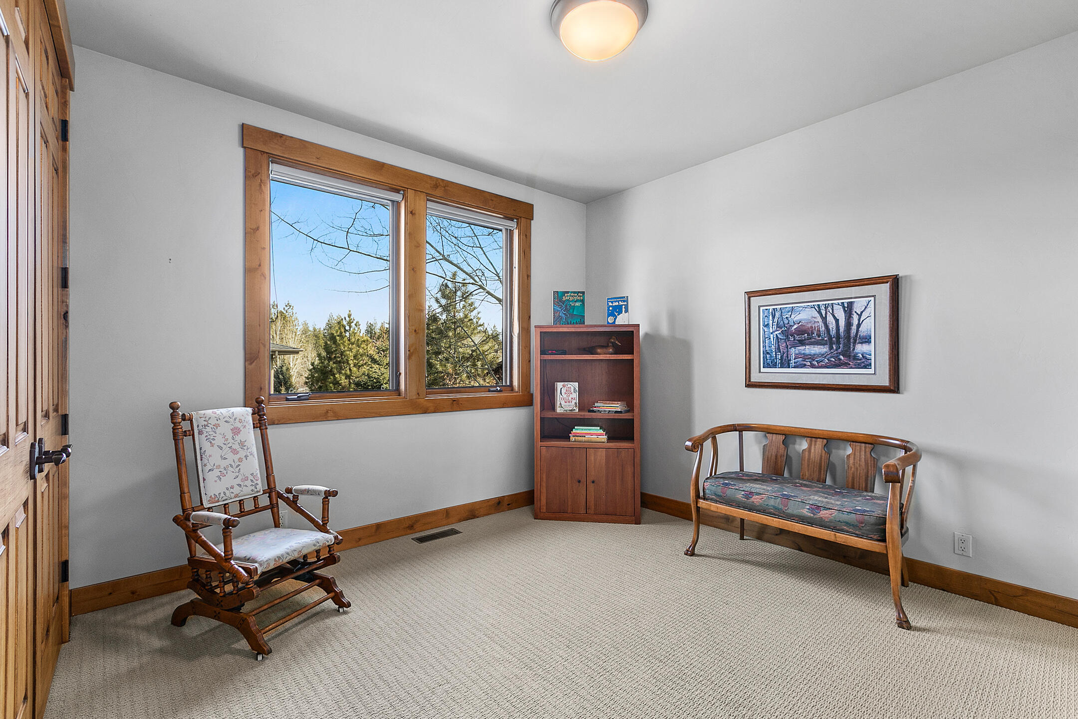 Three Pines - Residential