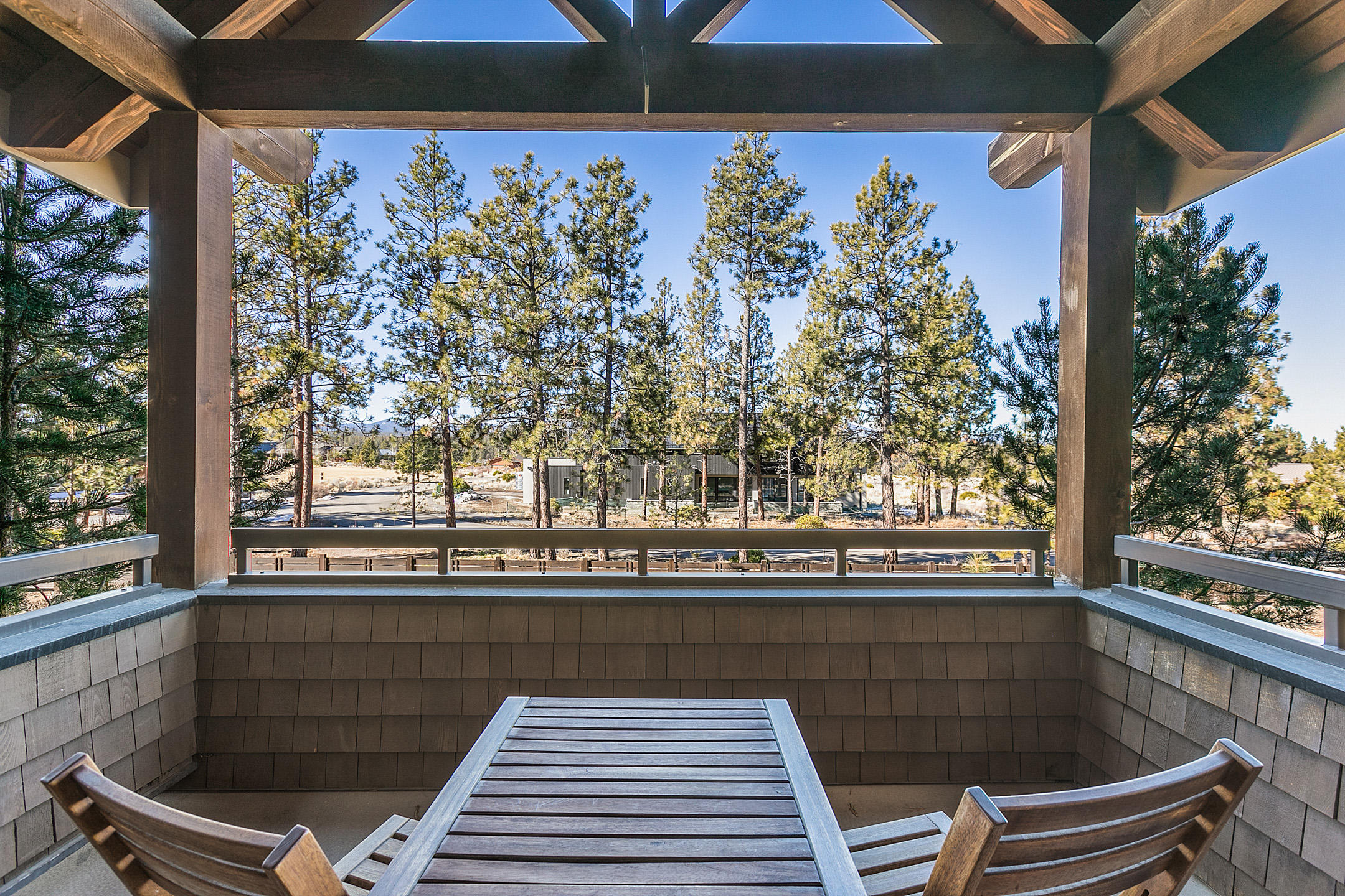 Three Pines - Residential