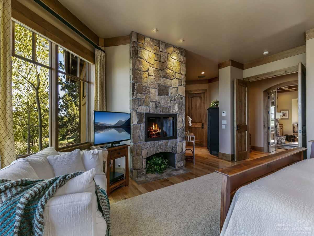 Awbrey Butte - Residential