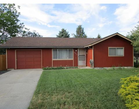 Photo of 2634 SW Umatilla Court, Redmond, OR 97756 (MLS # 220213937)