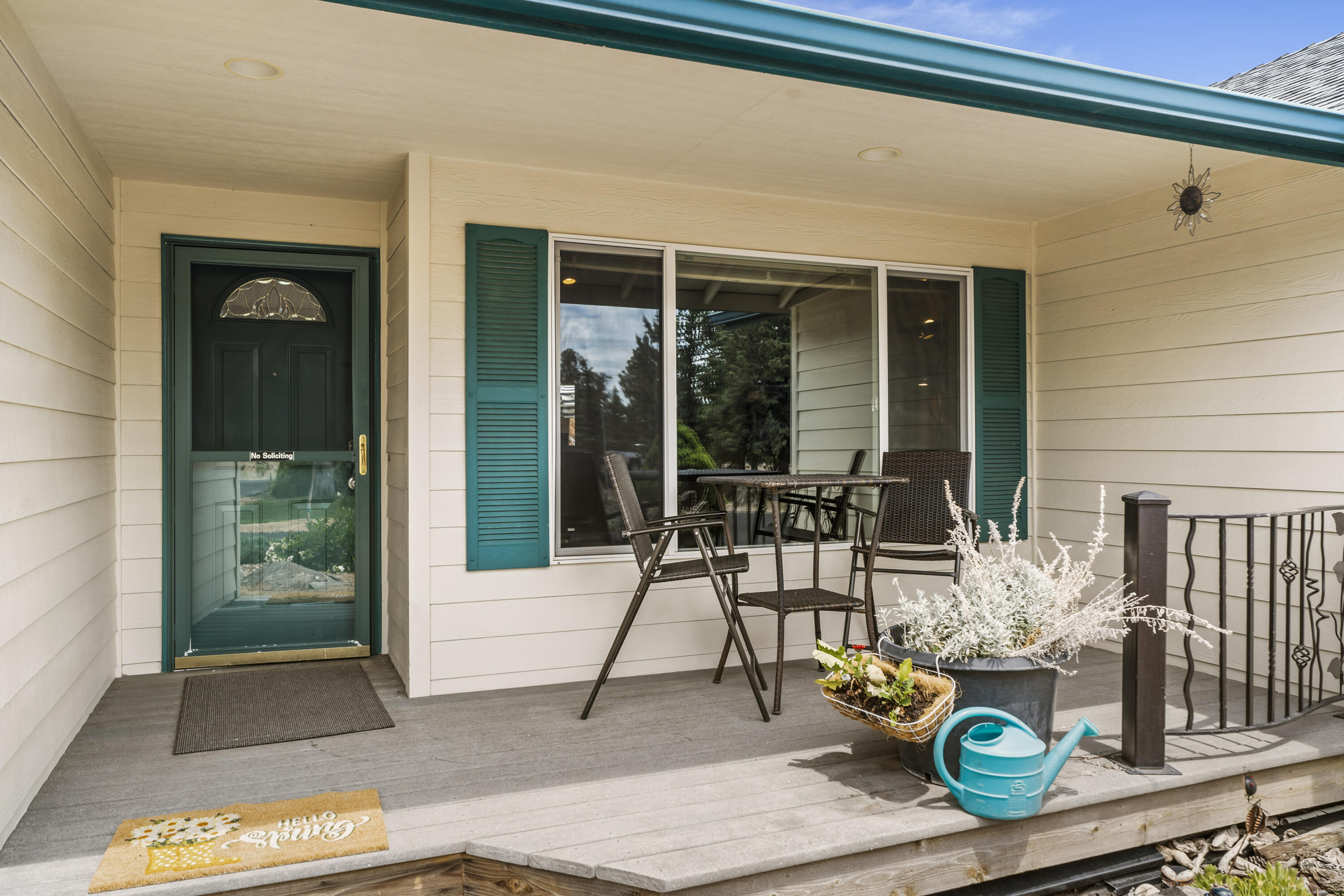 5745 NW Zamia Avenue