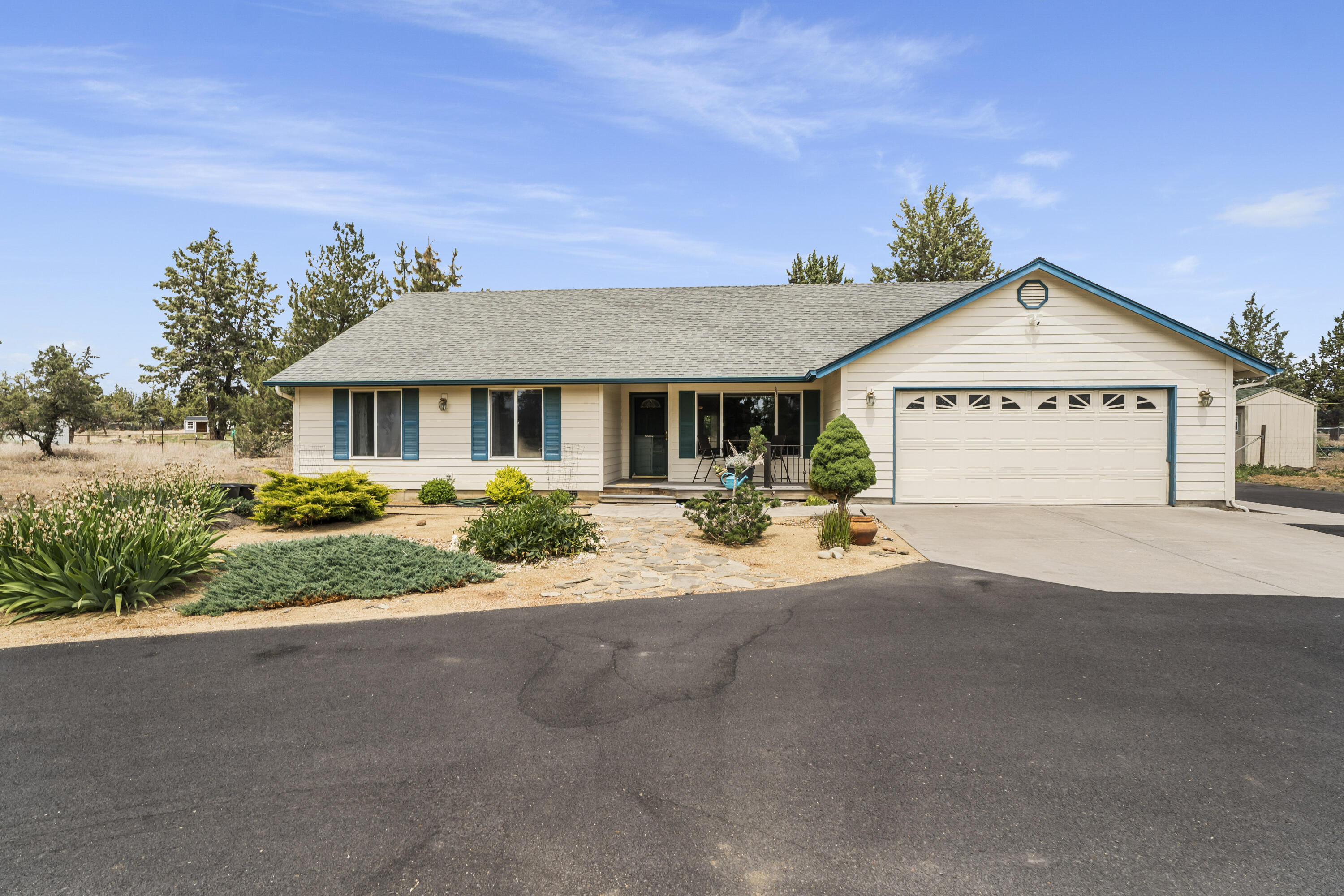 5745 NW Zamia Avenue