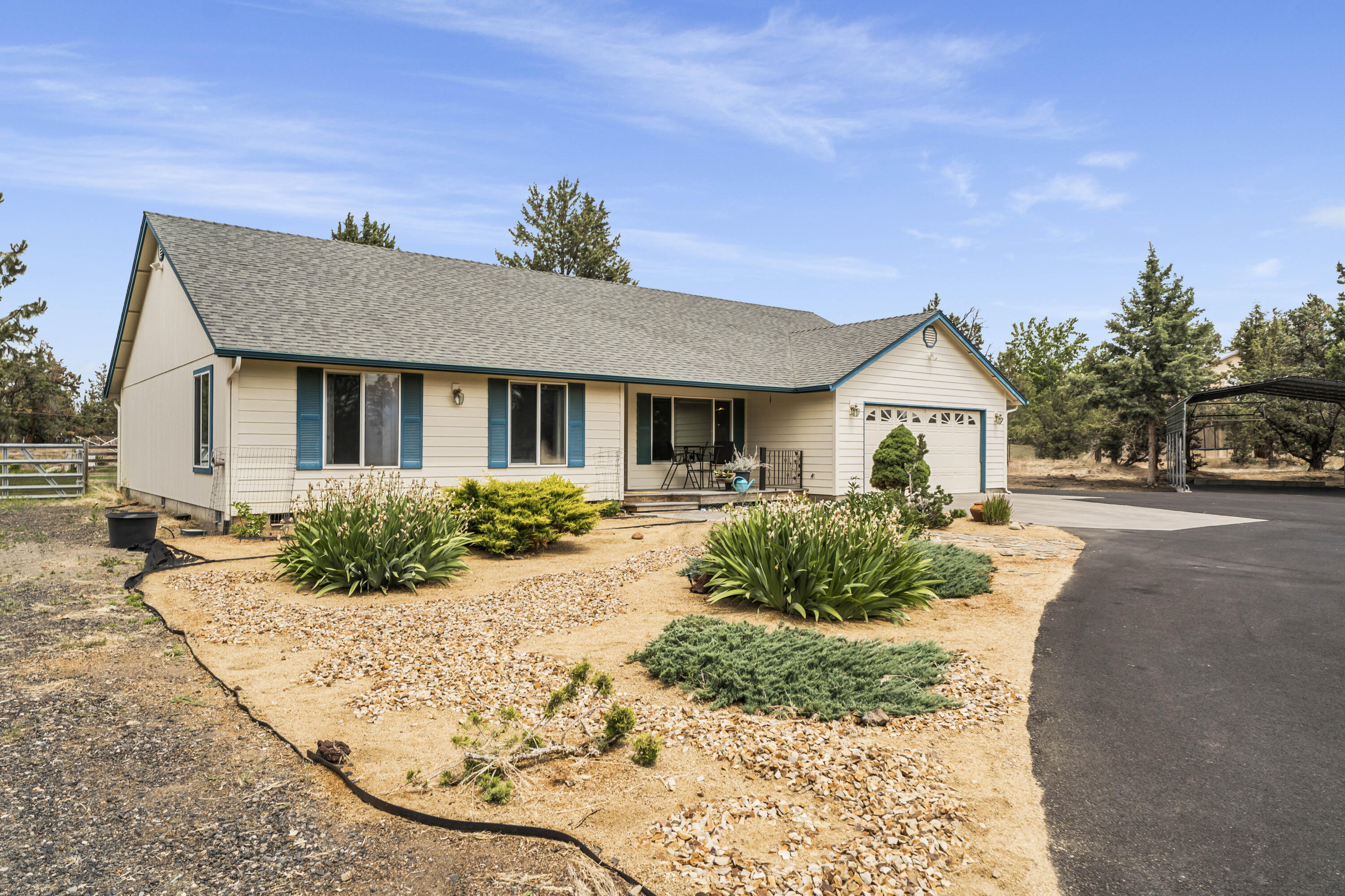 5745 NW Zamia Avenue