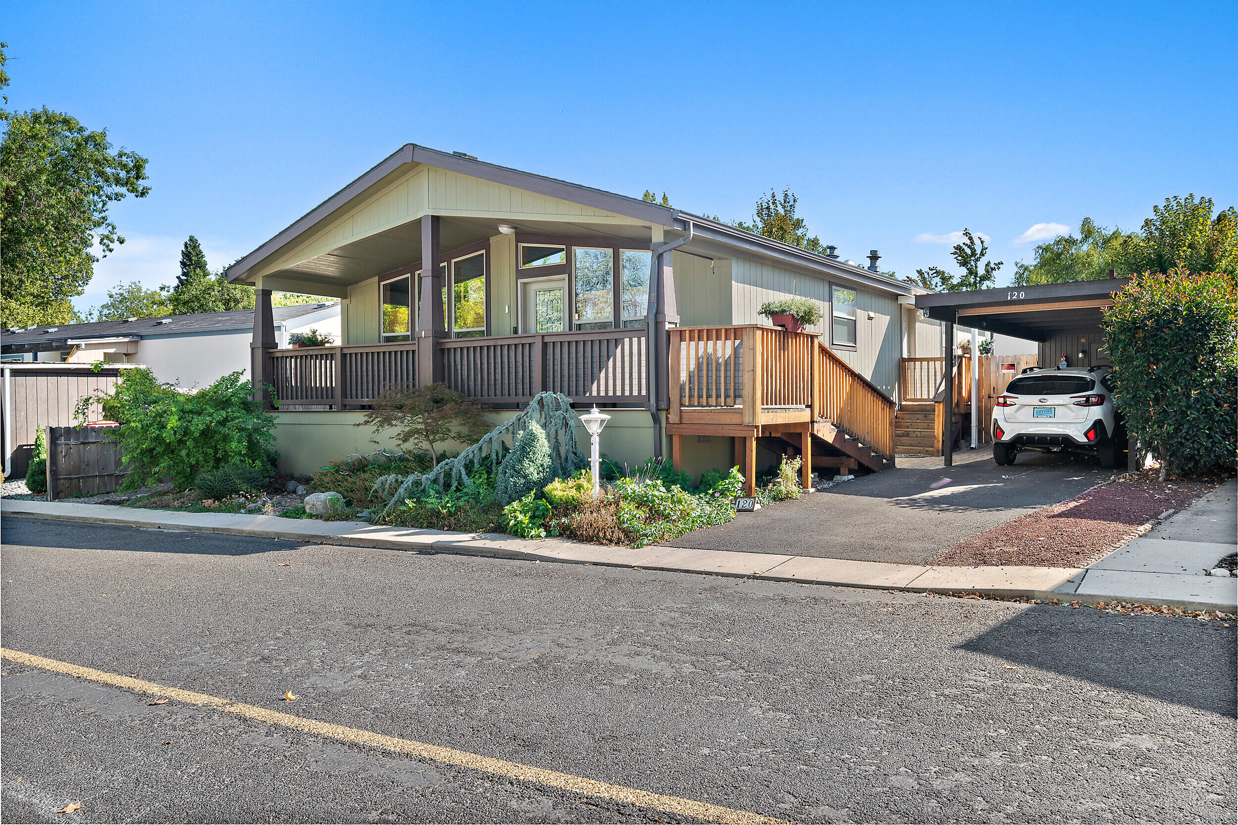 Royal Mobile Estates - Residential