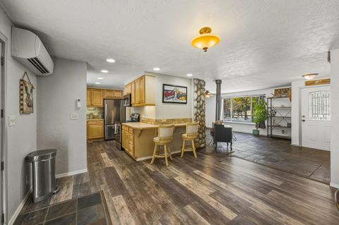 Tiny photo for 53262 Riverview Drive, La Pine, OR 97739 (MLS # 220213593)