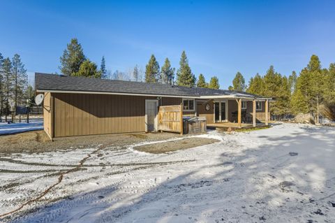 Tiny photo for 53262 Riverview Drive, La Pine, OR 97739 (MLS # 220213593)