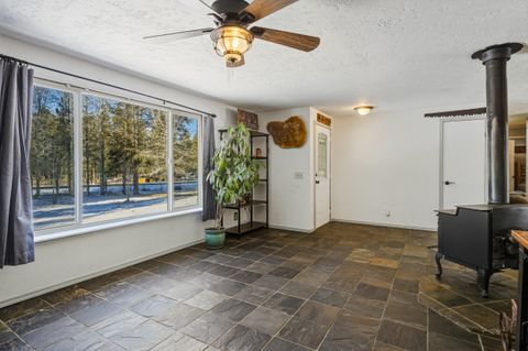 Tiny photo for 53262 Riverview Drive, La Pine, OR 97739 (MLS # 220213593)