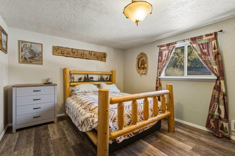 Tiny photo for 53262 Riverview Drive, La Pine, OR 97739 (MLS # 220213593)