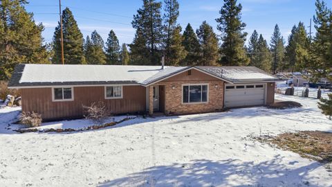 Tiny photo for 53262 Riverview Drive, La Pine, OR 97739 (MLS # 220213593)