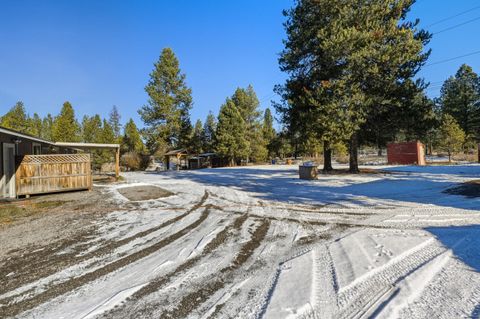 Tiny photo for 53262 Riverview Drive, La Pine, OR 97739 (MLS # 220213593)
