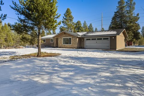 Tiny photo for 53262 Riverview Drive, La Pine, OR 97739 (MLS # 220213593)