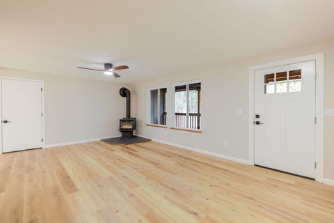 Tiny photo for 16826 Brenda Drive, Bend, OR 97707 (MLS # 220217548)