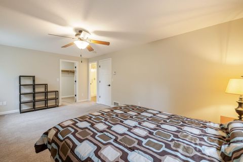 Tiny photo for 16826 Brenda Drive, Bend, OR 97707 (MLS # 220217548)