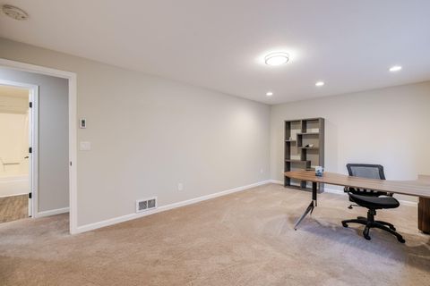 Tiny photo for 16826 Brenda Drive, Bend, OR 97707 (MLS # 220217548)