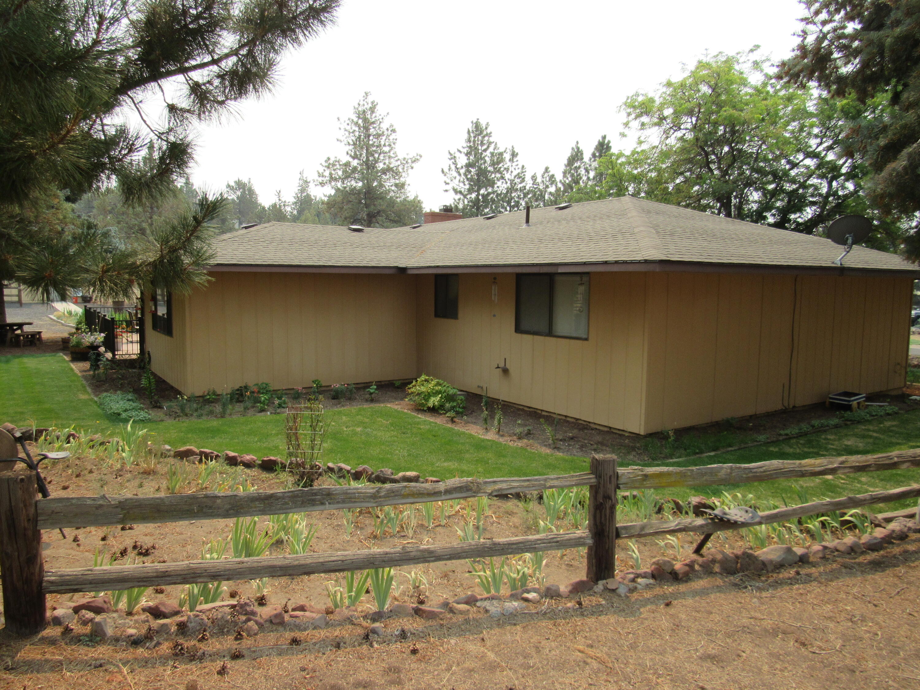 North Madras Heights - Residential