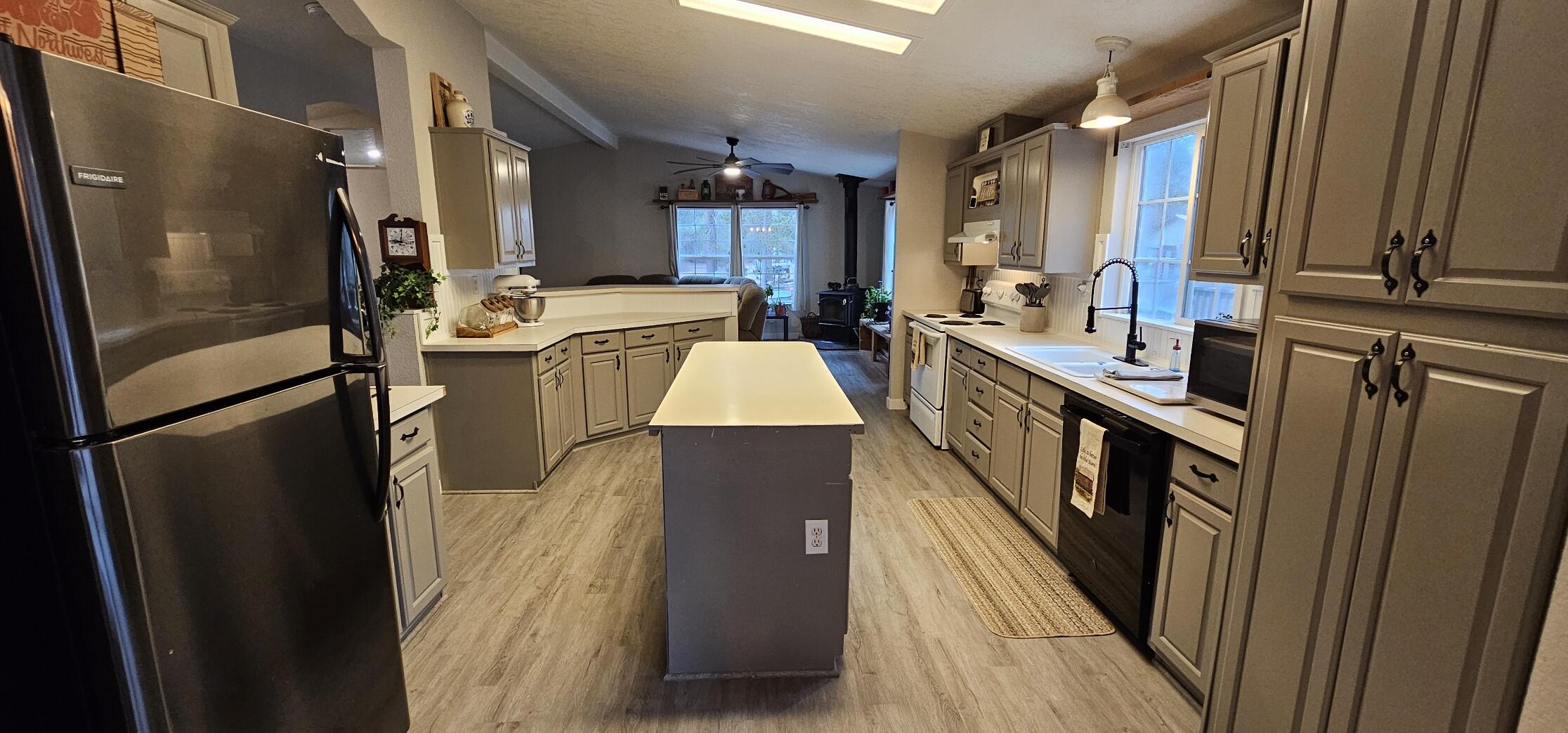 Meadow Crest Acres - Residential