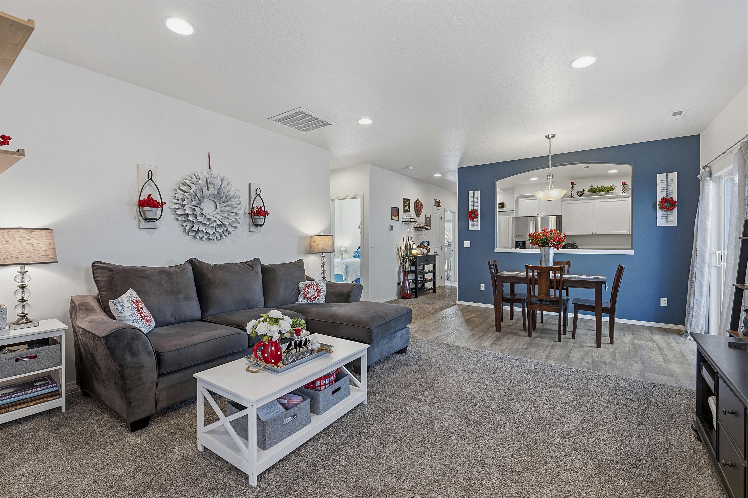 2426 NW Ivy Way