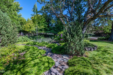 Tiny photo for 132 High Oak Drive, Medford, OR 97504 (MLS # 220226777)