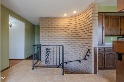 Tiny photo for 132 High Oak Drive, Medford, OR 97504 (MLS # 220226777)