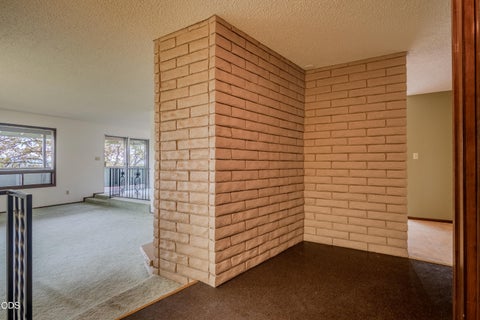 Tiny photo for 132 High Oak Drive, Medford, OR 97504 (MLS # 220226777)