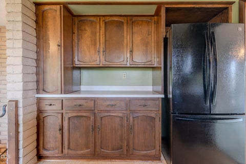 Tiny photo for 132 High Oak Drive, Medford, OR 97504 (MLS # 220226777)