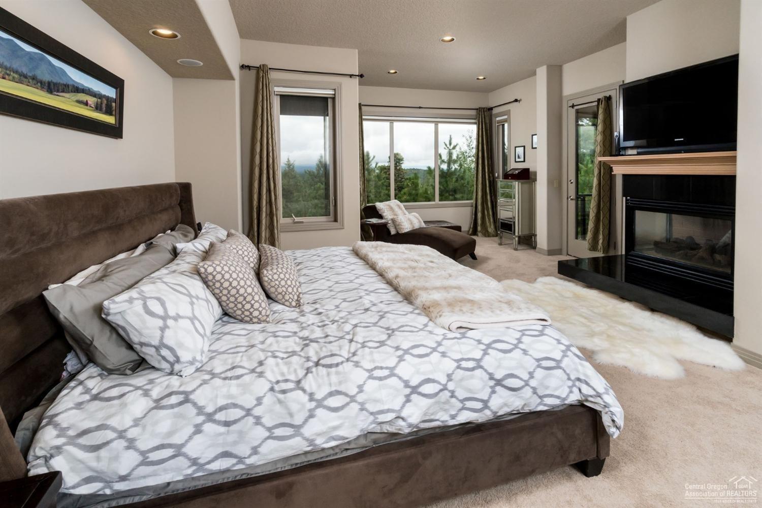 Awbrey Butte - Residential