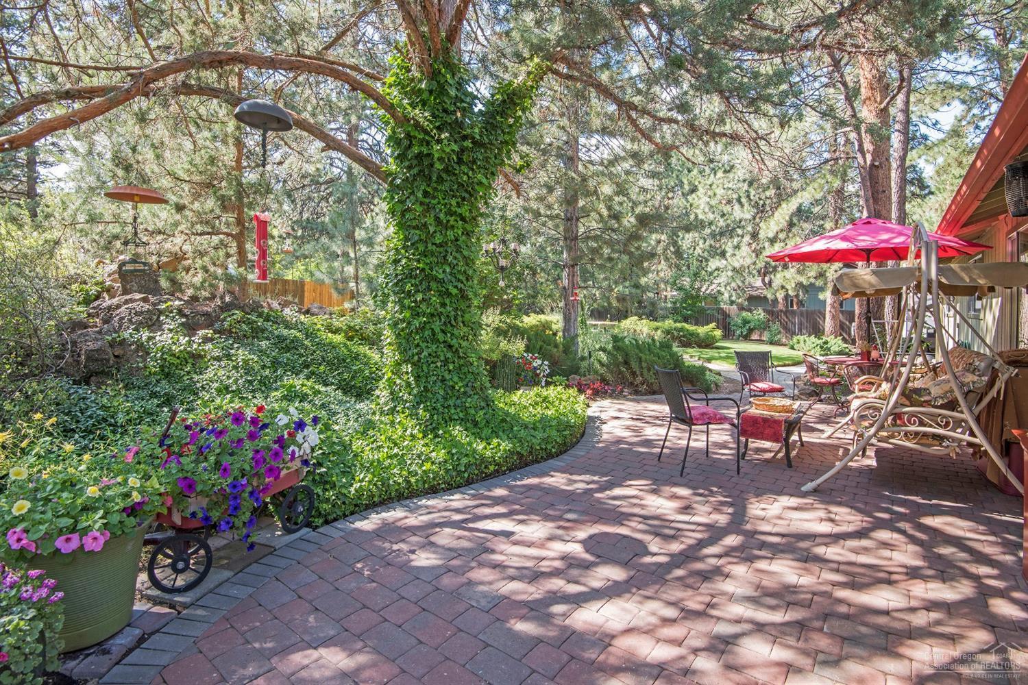 Pinebrook - Residential