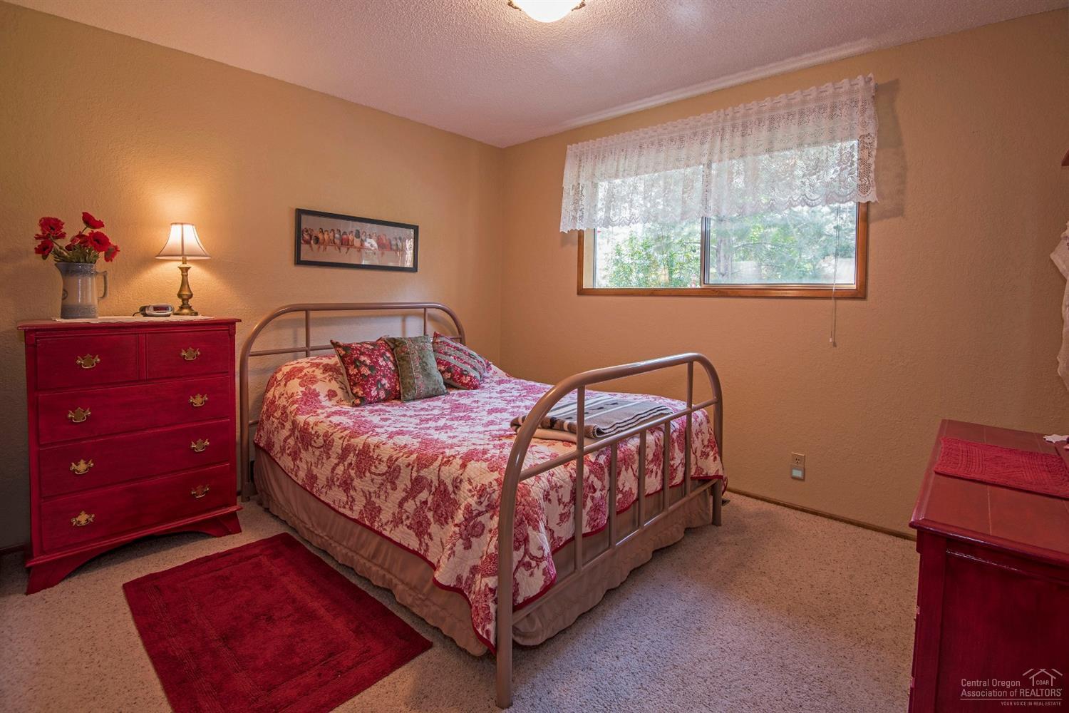 Pinebrook - Residential