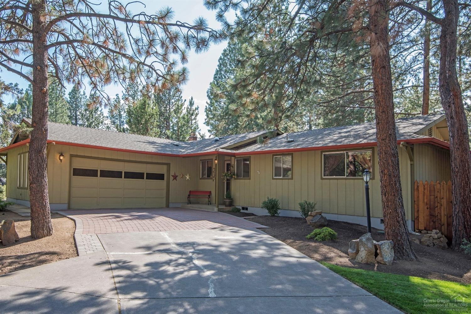 Pinebrook - Residential