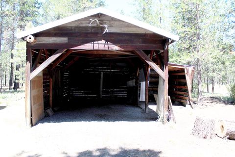 Tiny photo for 16650 Willow Lane, La Pine, OR 97739 (MLS # 220207090)