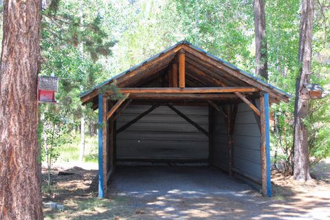 Tiny photo for 16650 Willow Lane, La Pine, OR 97739 (MLS # 220207090)