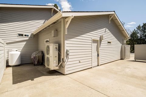 Tiny photo for 892 NW Chelsea Loop, Bend, OR 97703 (MLS # 220220163)