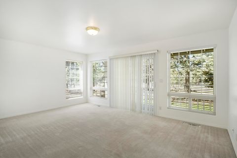 Tiny photo for 892 NW Chelsea Loop, Bend, OR 97703 (MLS # 220220163)