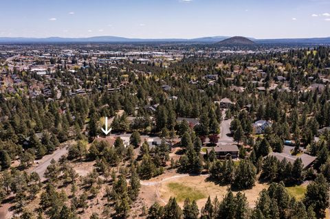 Tiny photo for 892 NW Chelsea Loop, Bend, OR 97703 (MLS # 220220163)