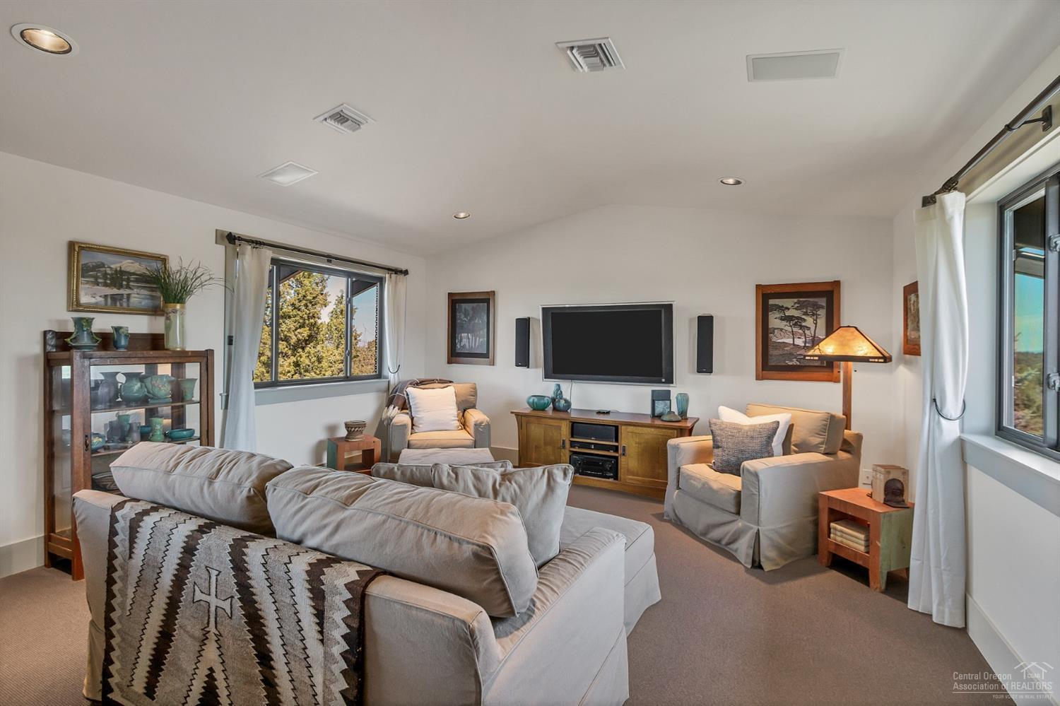 Lane Knolls - Residential