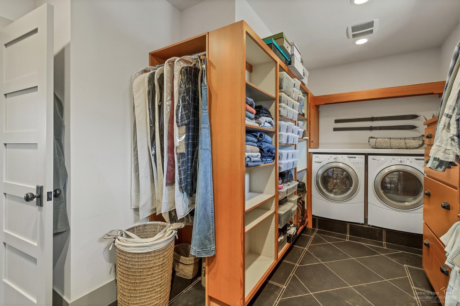 Lane Knolls - Residential