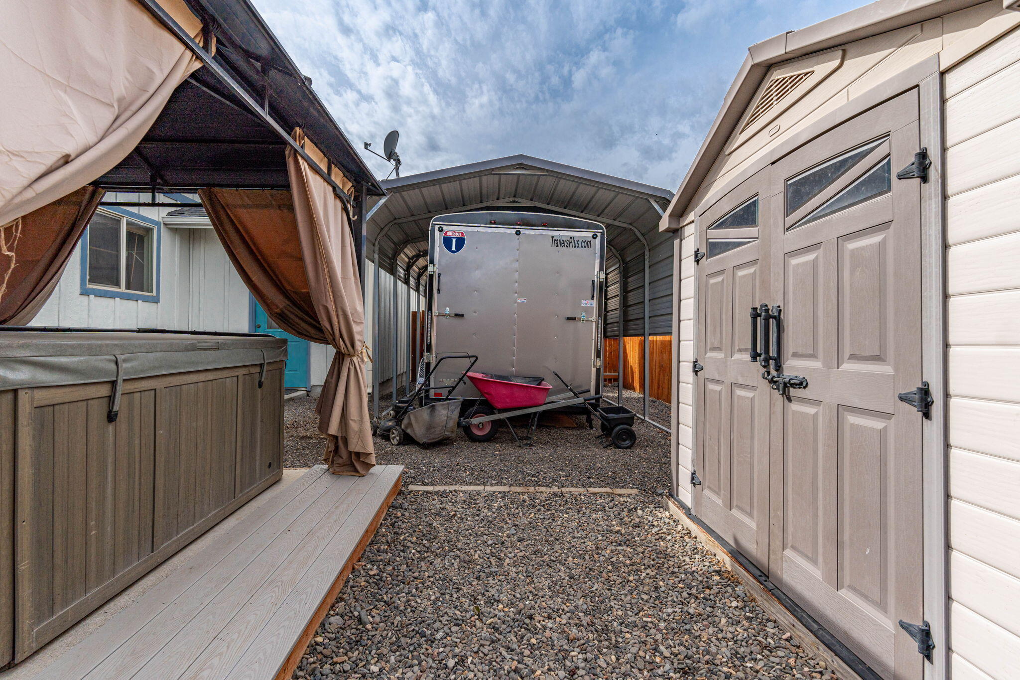 Canyon Point - Residential