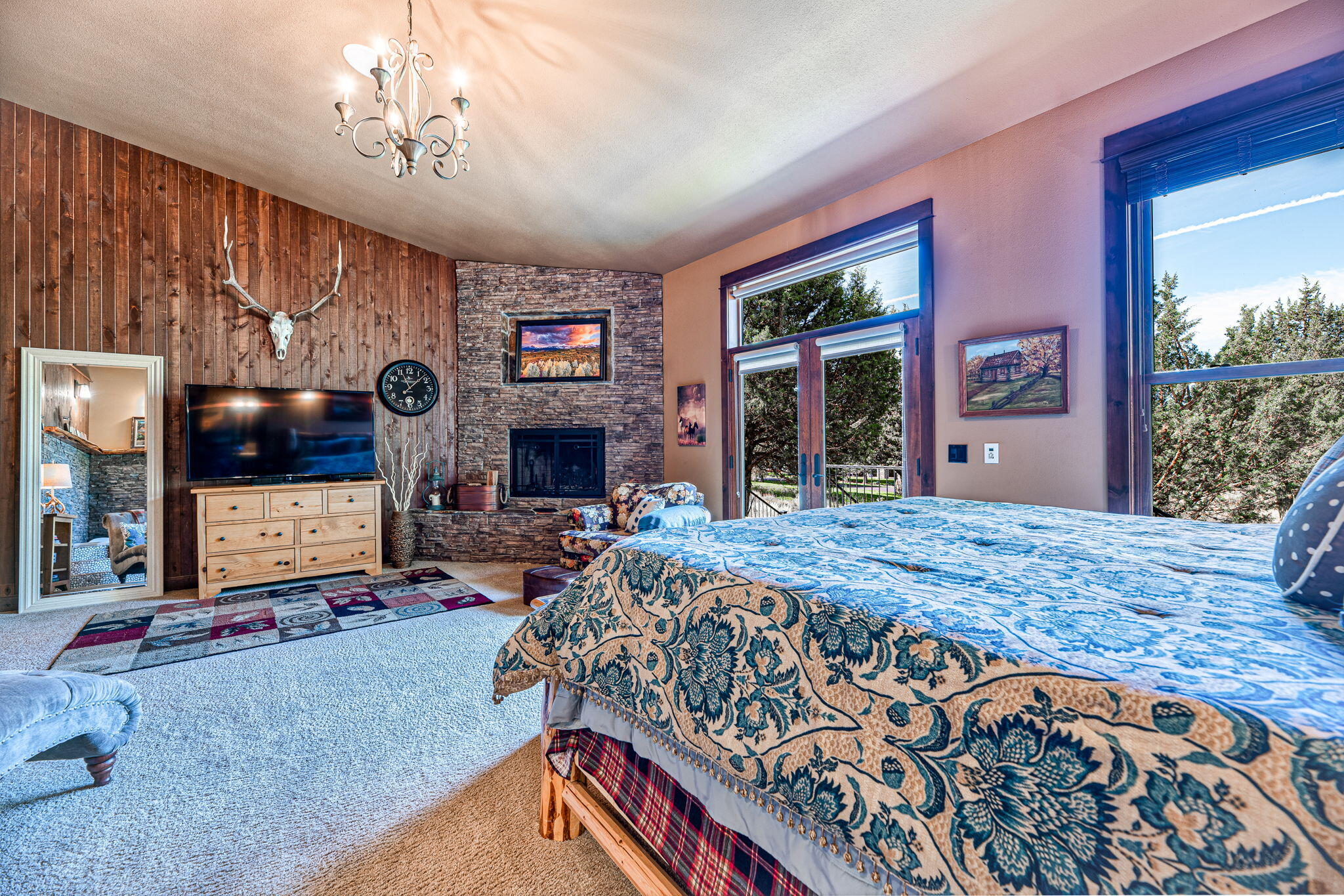 Eagle Crest - Residential