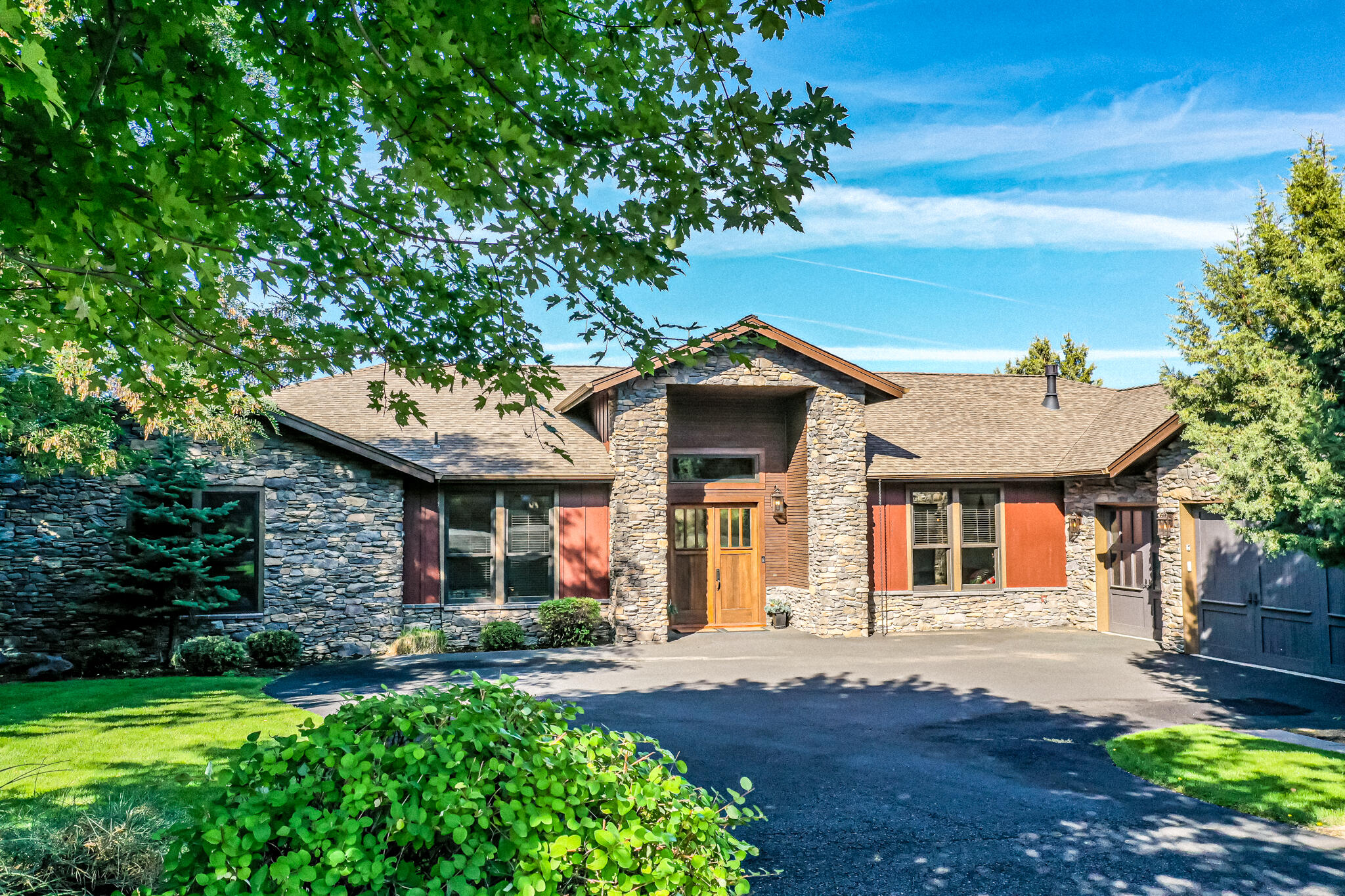 Eagle Crest - Residential