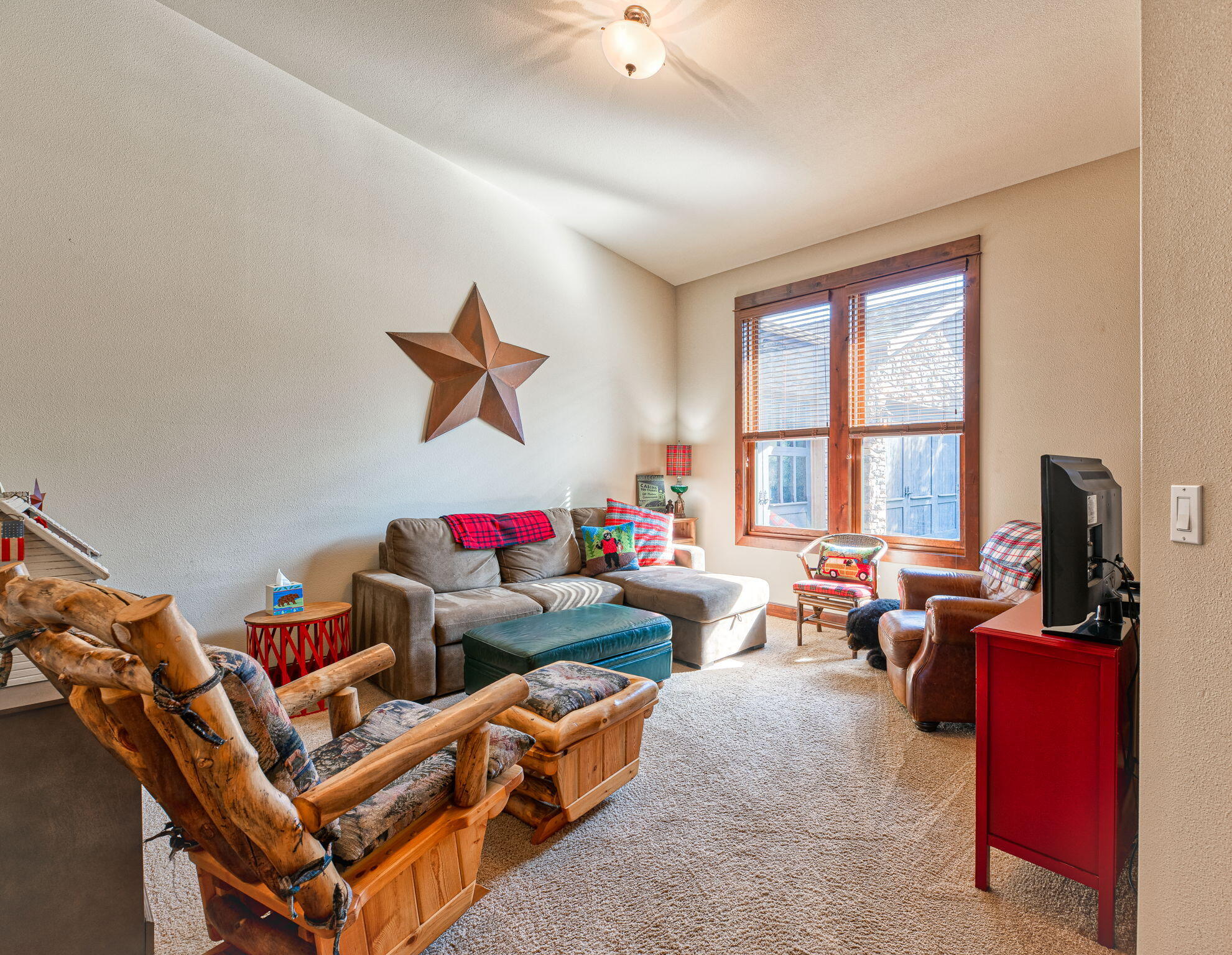 Eagle Crest - Residential