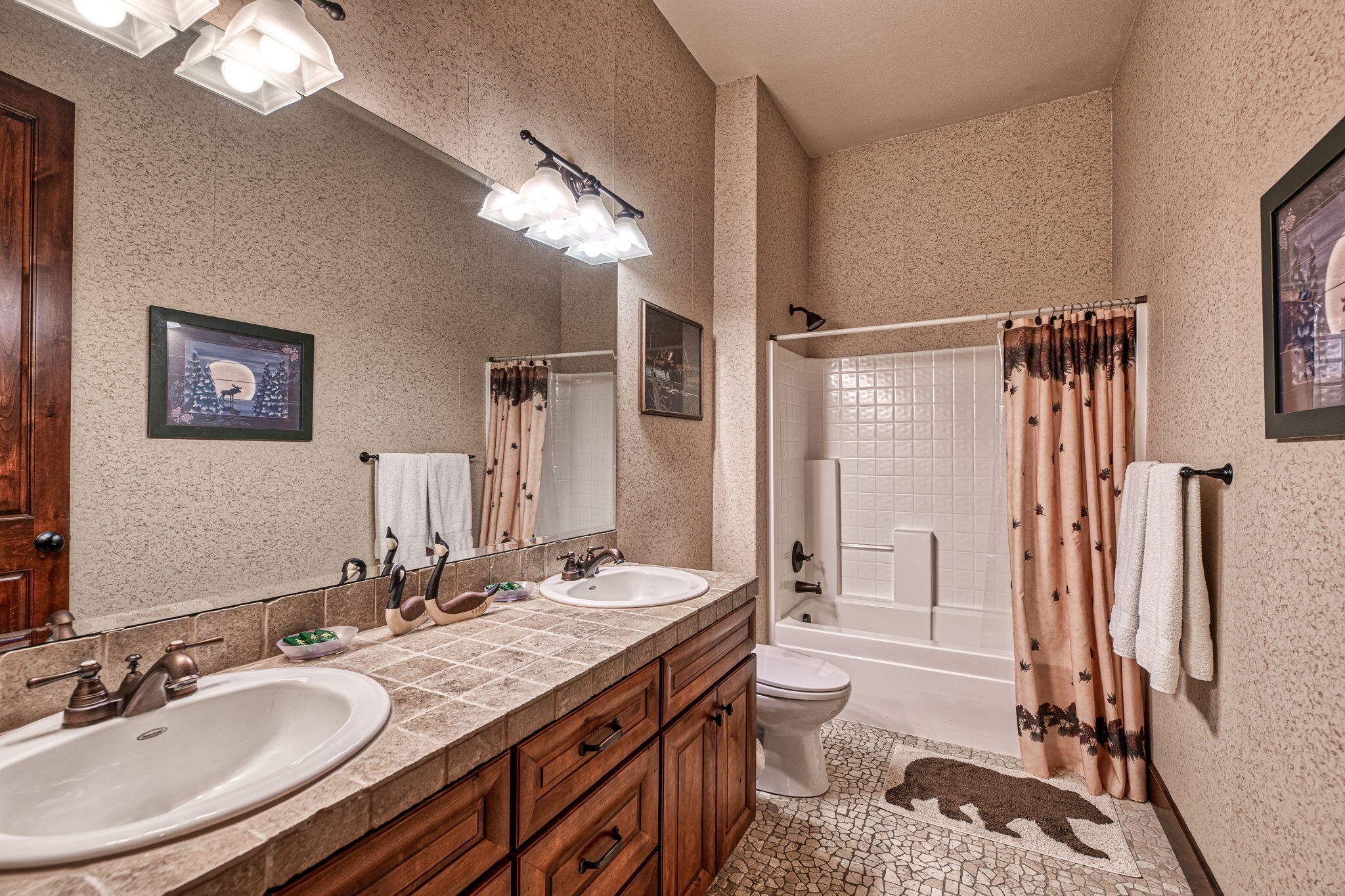 Eagle Crest - Residential