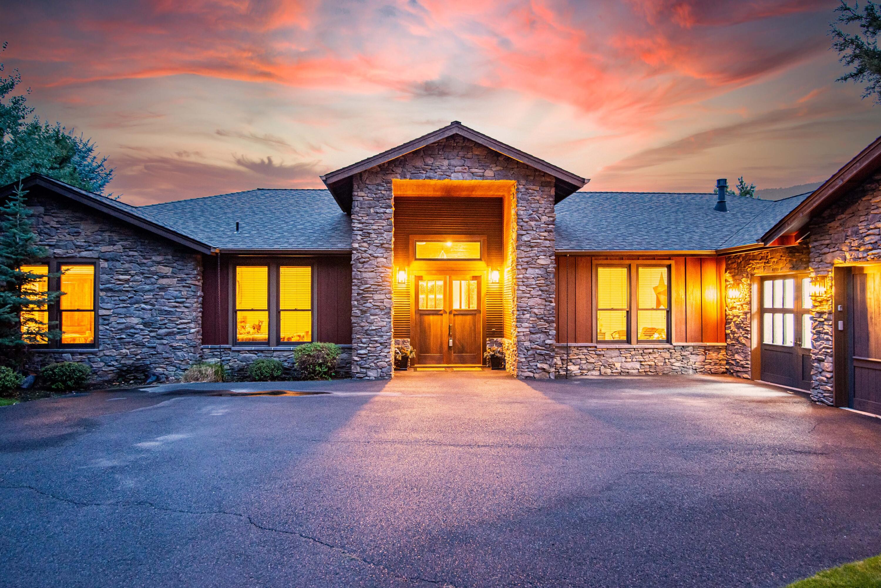 Eagle Crest - Residential