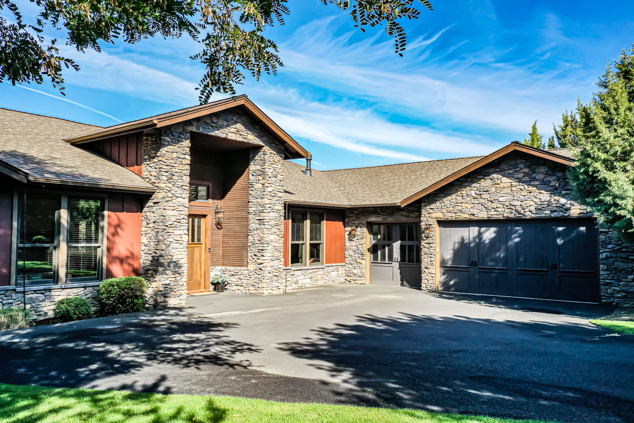 Eagle Crest - Residential