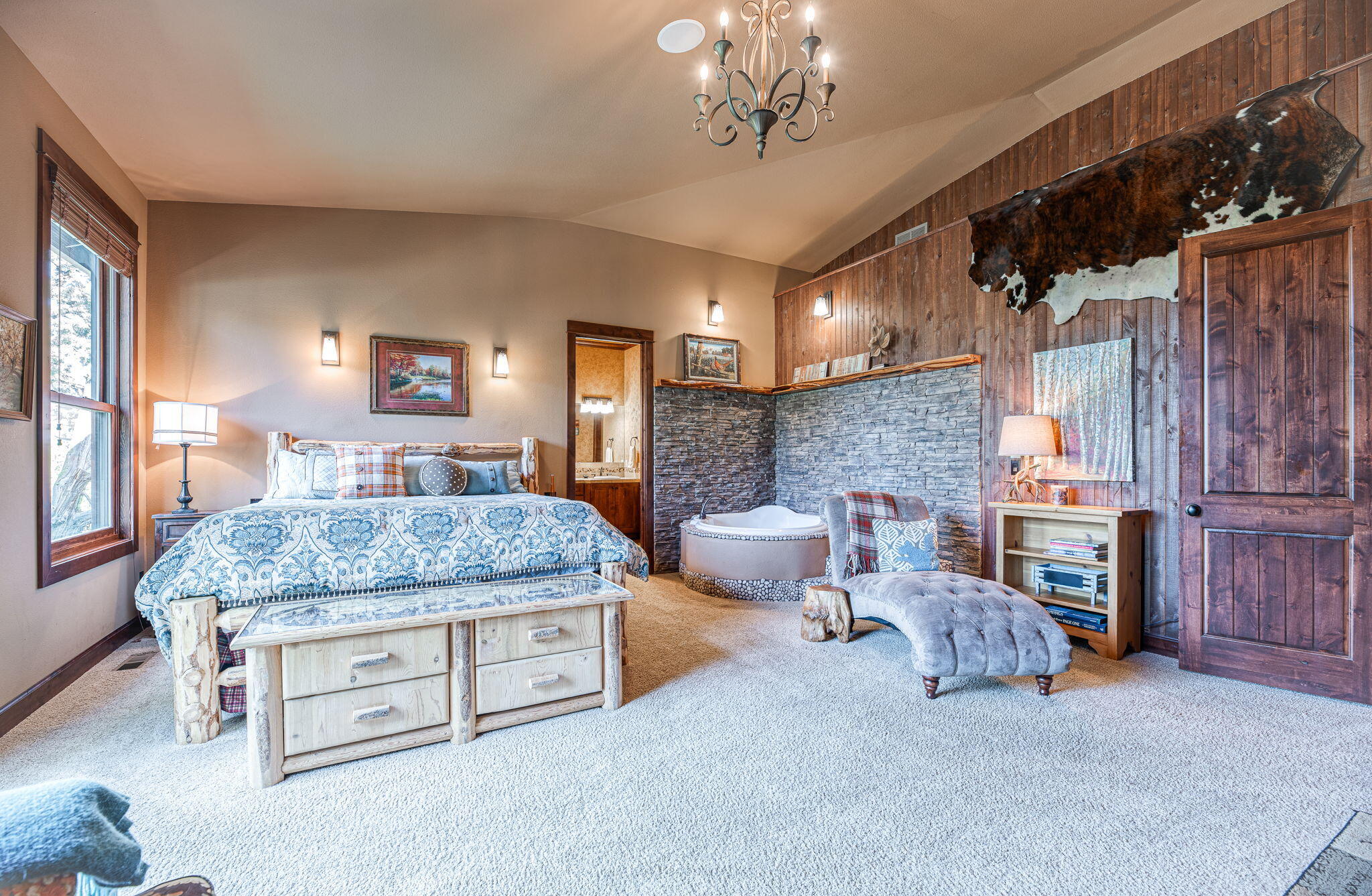 Eagle Crest - Residential