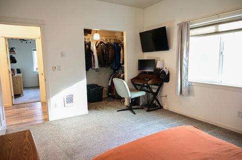 Tiny photo for 64618 Strickler Avenue, Bend, OR 97703 (MLS # 220215265)