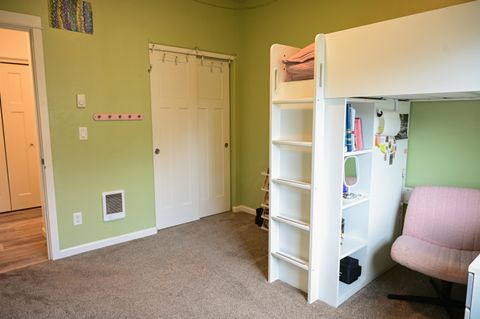 Tiny photo for 64618 Strickler Avenue, Bend, OR 97703 (MLS # 220215265)