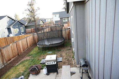 Tiny photo for 64618 Strickler Avenue, Bend, OR 97703 (MLS # 220215265)