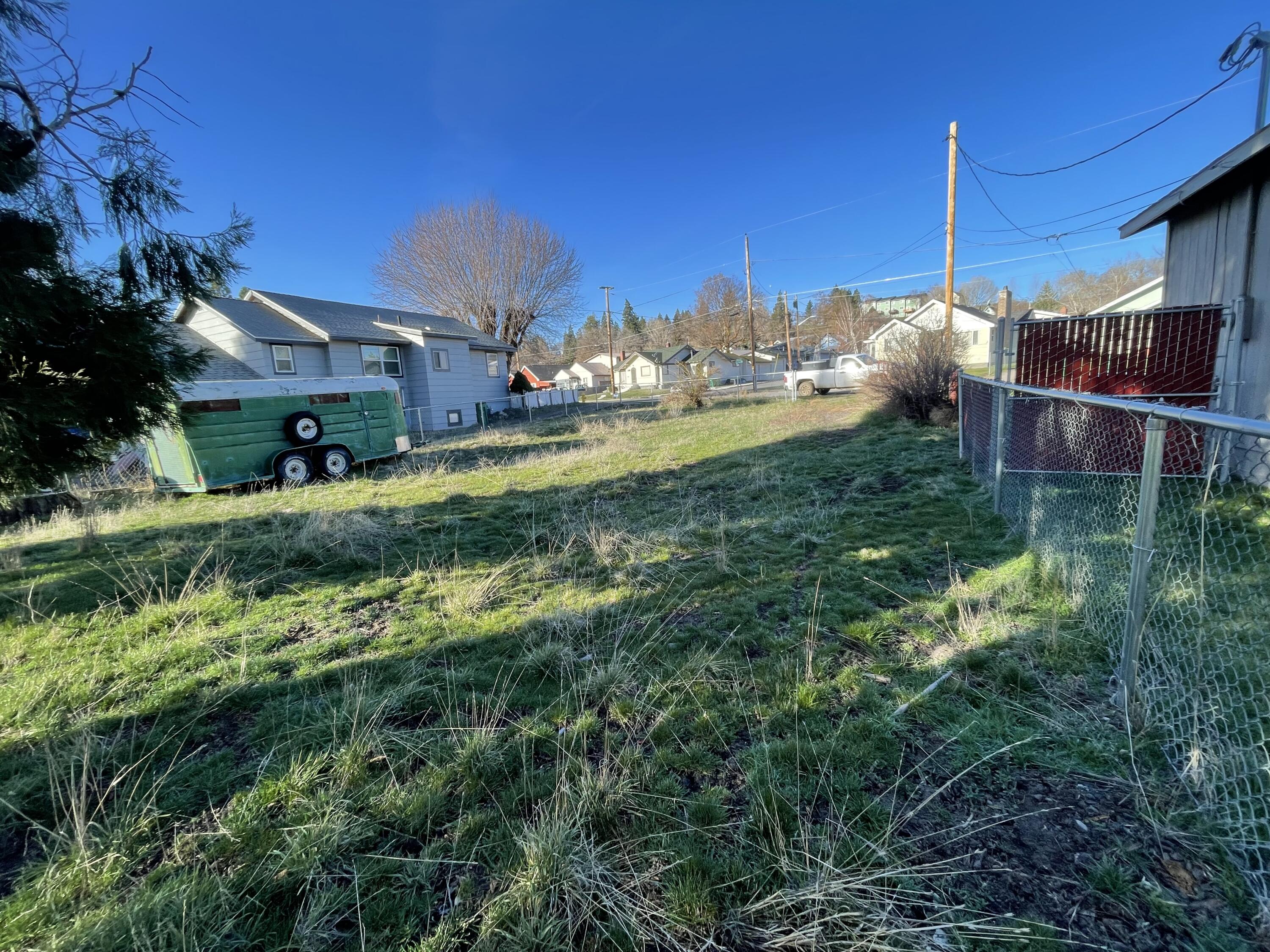 Klamath Falls -Hot Springs Addition - Land